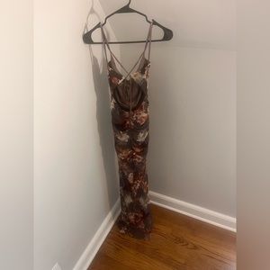 Summer - open back , maxi dress , floral, Small